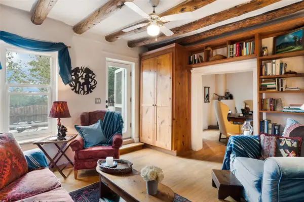 337 Rosario Hill, Santa Fe, NM 87501