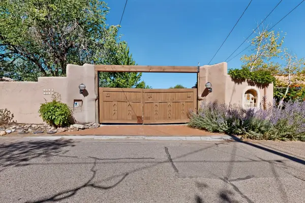 230 Irvine Street #A, Santa Fe, NM 87501