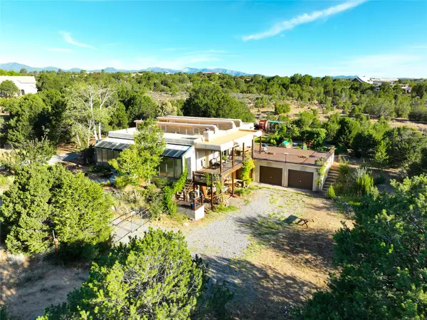 9 La Rosa, White Rock, NM 87547
