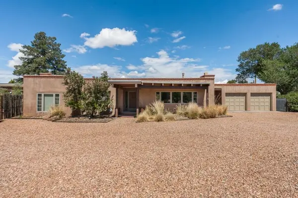 1512 Don Gaspar Avenue, Santa Fe, NM 87505