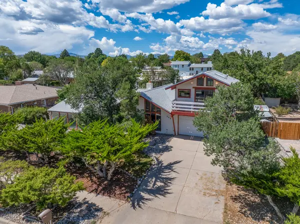 340 Aragon Avenue, White Rock, NM 87547