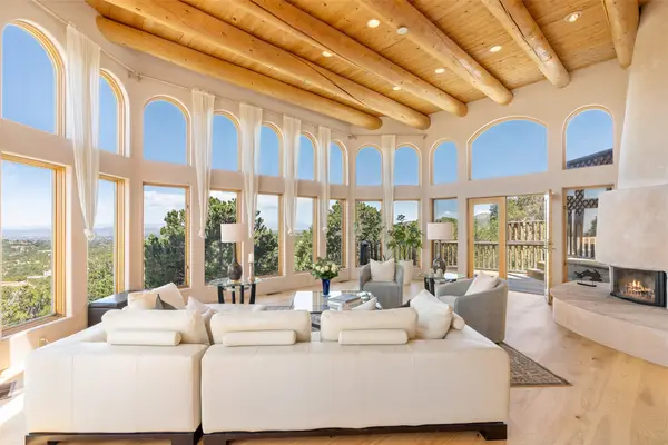 51 Coyote Mountain Road, Santa Fe, NM 87505