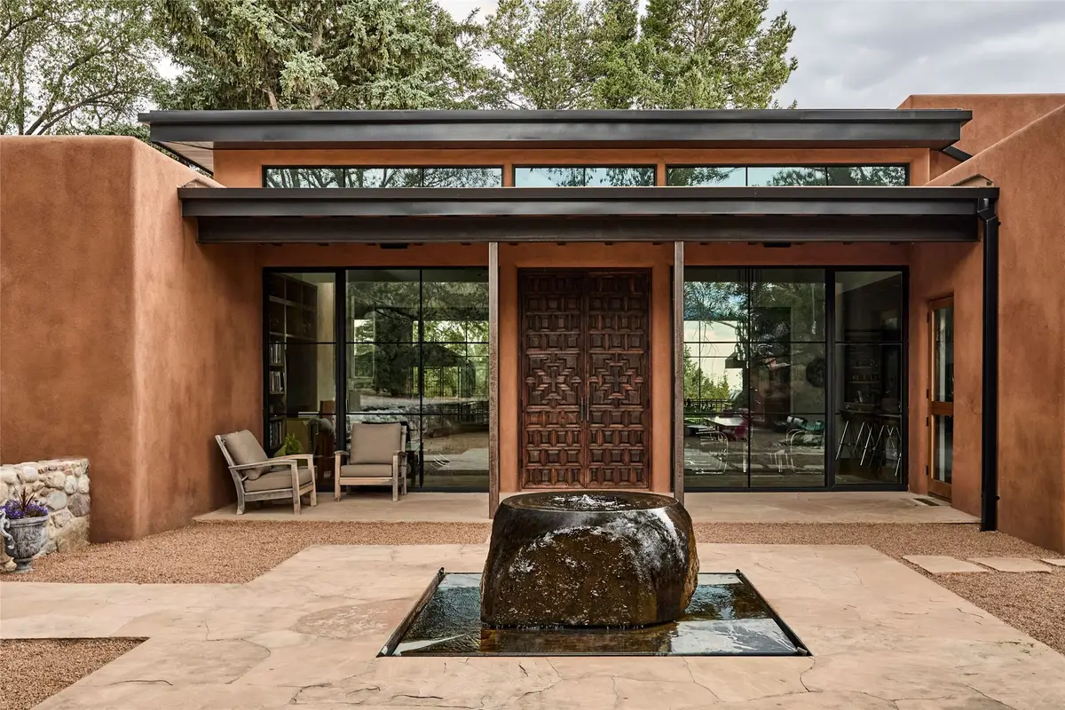 4010 Old Santa Fe Trail, Santa Fe, NM 87505 - #1