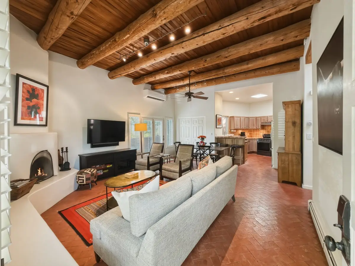 701 E Alameda #4, Santa Fe, NM 87501 - #1