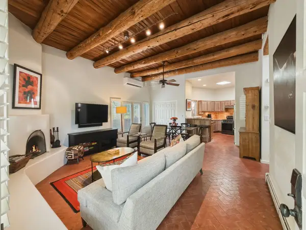 701 E Alameda #4, Santa Fe, NM 87501