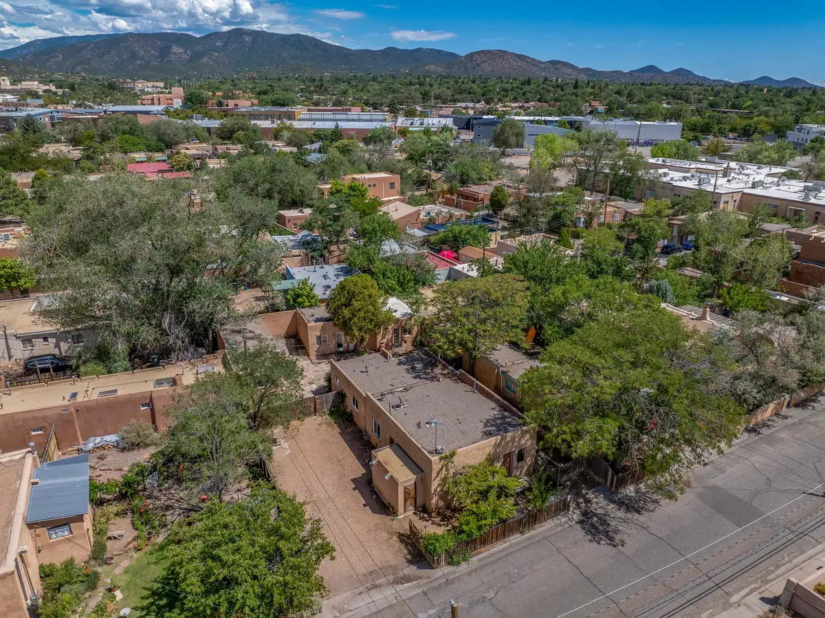 511 & 513 Alarid #A/B A/B, Santa Fe, NM 87501 - #1