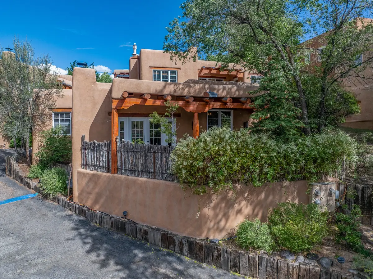 322 Magdalena Road #9, Santa Fe, NM 87501 - #1