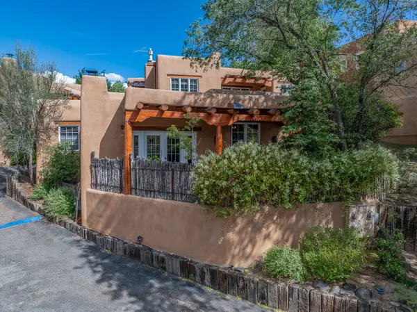 322 Magdalena Road #9, Santa Fe, NM 87501
