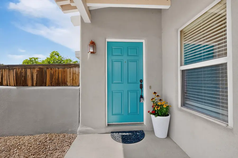 4325 Vuelta Colorada, Santa Fe, NM 87507 - #3