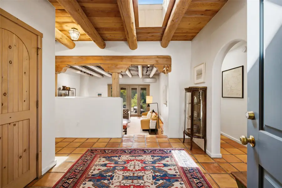 667 Gonzales Road, Santa Fe, NM 87501 - #3