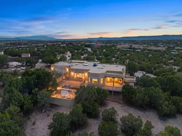 67 Blue Canyon Trail #A, Santa Fe, NM 87507