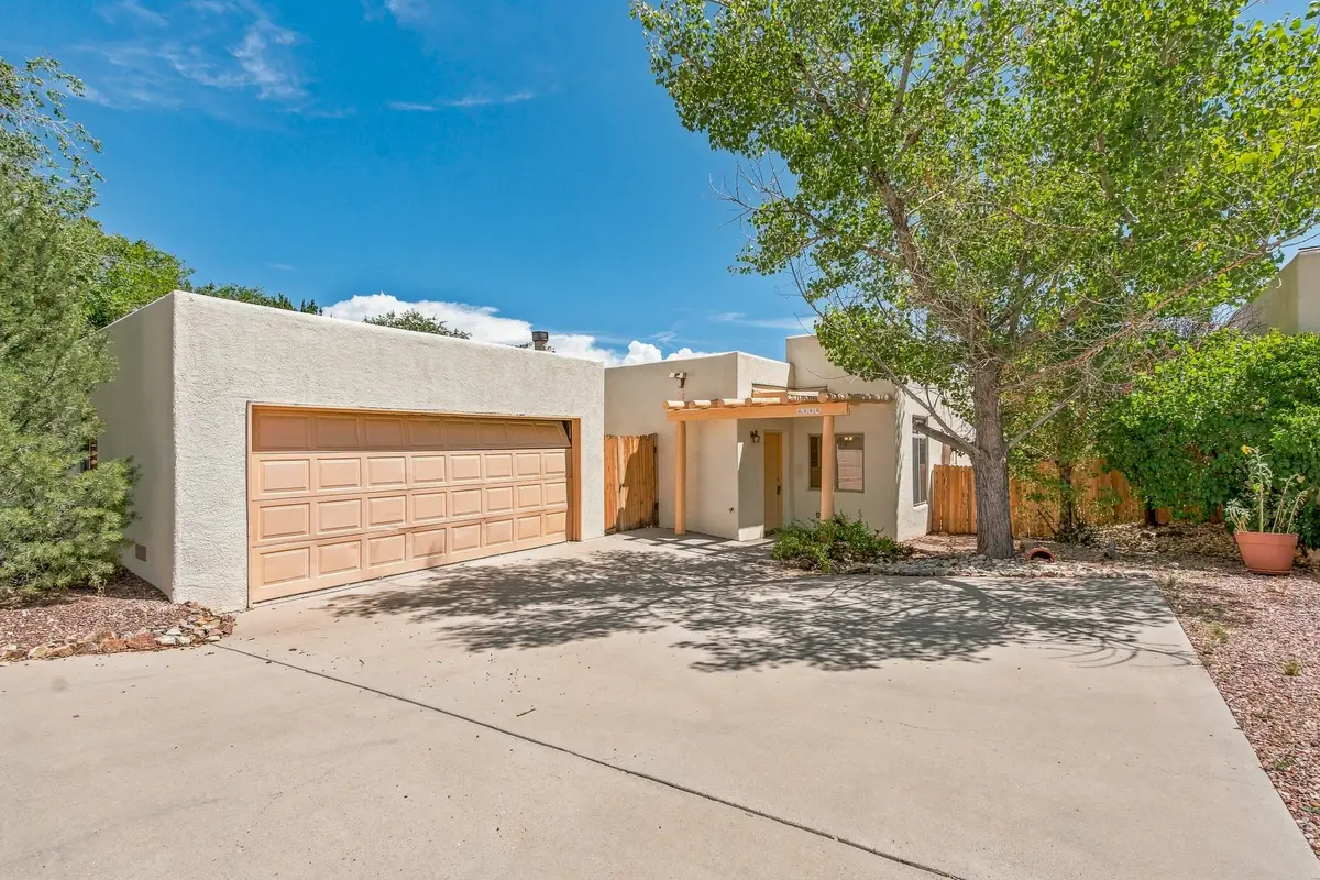 6380 Entrada De Milagro, Santa Fe, NM 87507 - #1