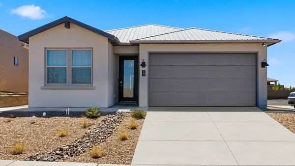 67 Calle Fuerza, Santa Fe, NM 87508