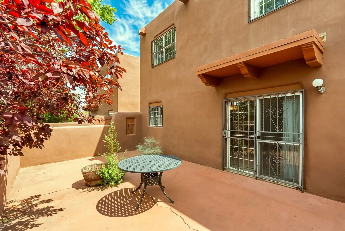 804 Faldas De La Sierra, Santa Fe, NM 87501 - #1