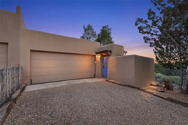 258 Loma Entrada, Santa Fe, NM 87501