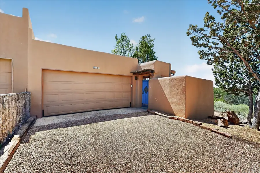 258 Loma Entrada, Santa Fe, NM 87501 - #2