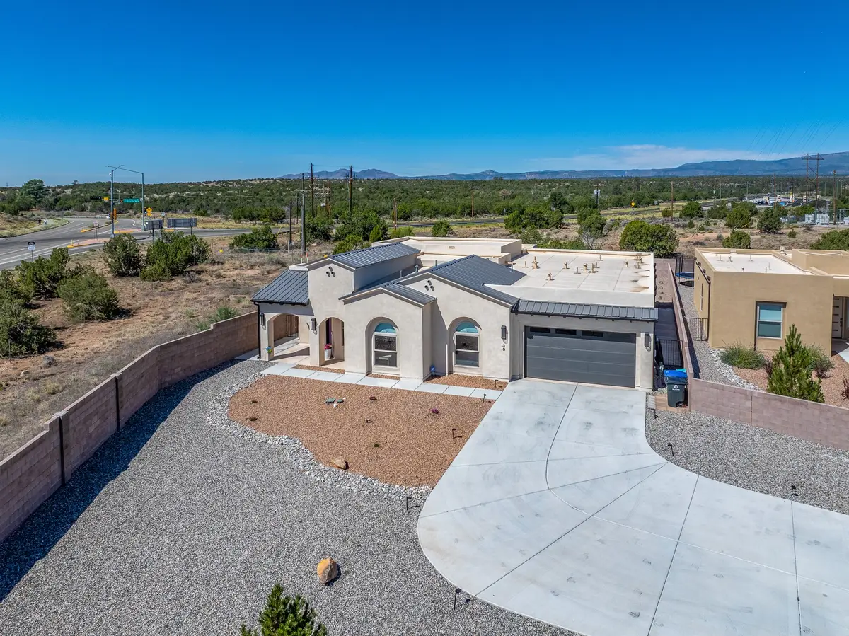 35 Confianza, White Rock, NM 87547 - #1