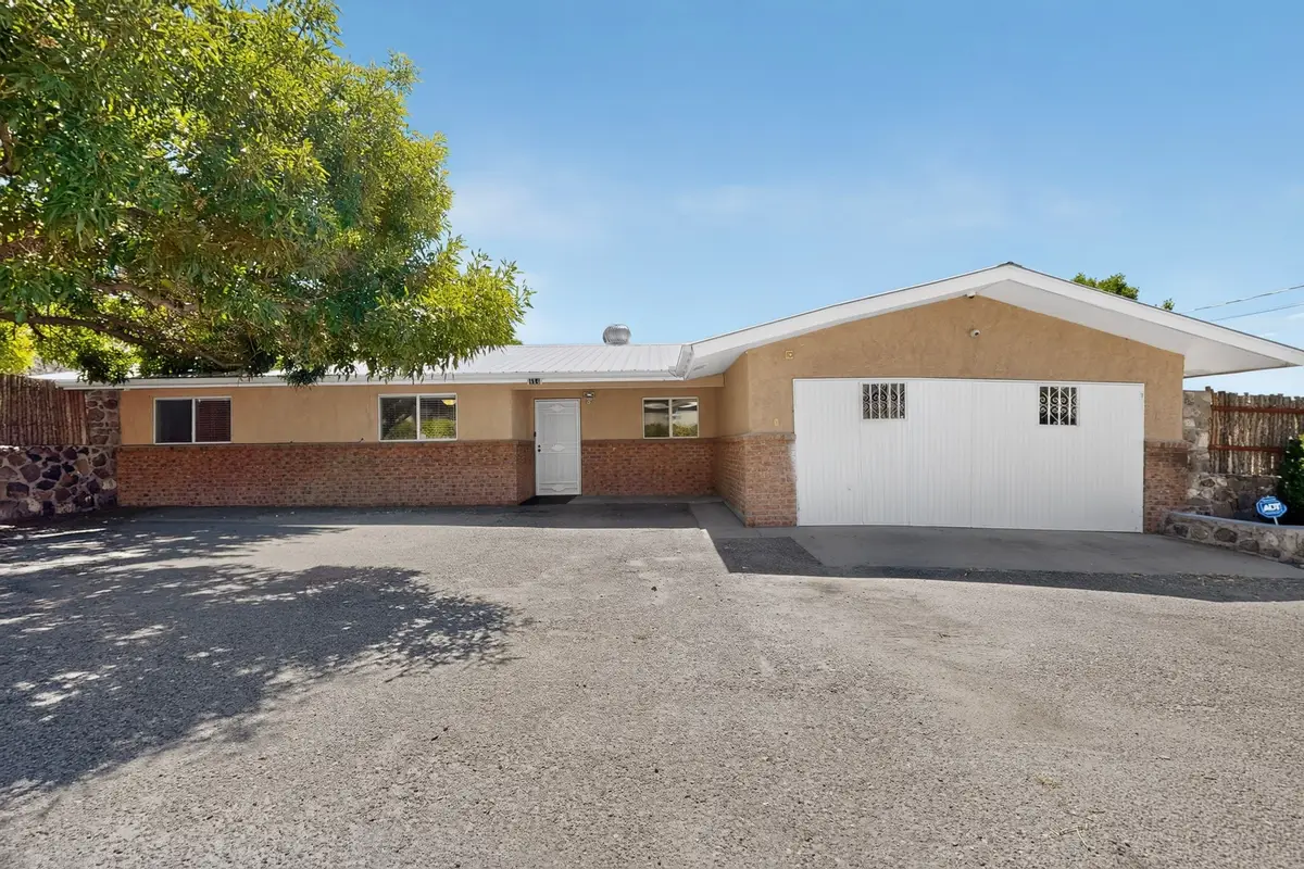414 Calle Valdez, Espanola, NM 87532 - #1