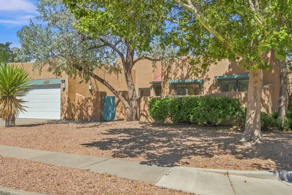7401 Saratoga Lane, Santa Fe, NM 87507