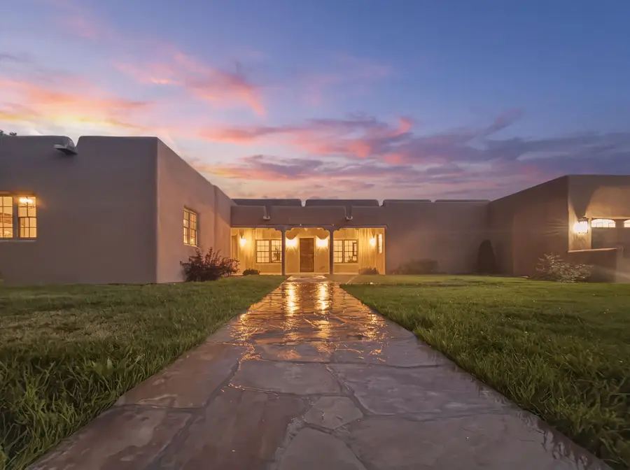 3 A Loma Manzanita, Santa Fe, NM 87506 - #2