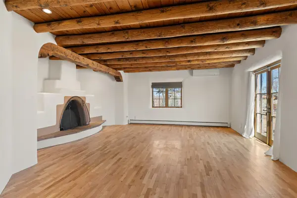 2347 Botulph Road, Santa Fe, NM 87505