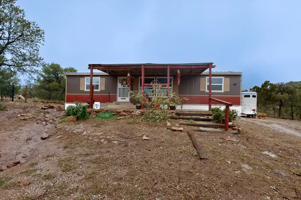 88 Metzger Drive, San Jose, NM 87565