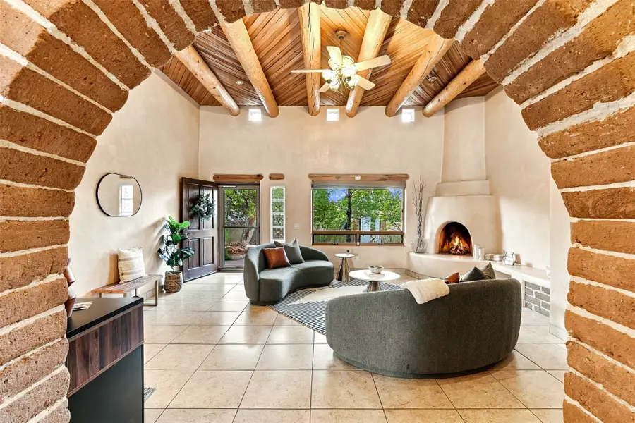 7 W Azulejo Court, Santa Fe, NM 87508 - #2