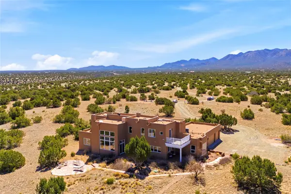39 Gopeyka Canyon, Cerrillos, NM 87010