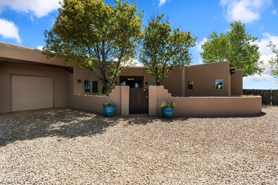 95 Bluestem, Santa Fe, NM 87506 - #2