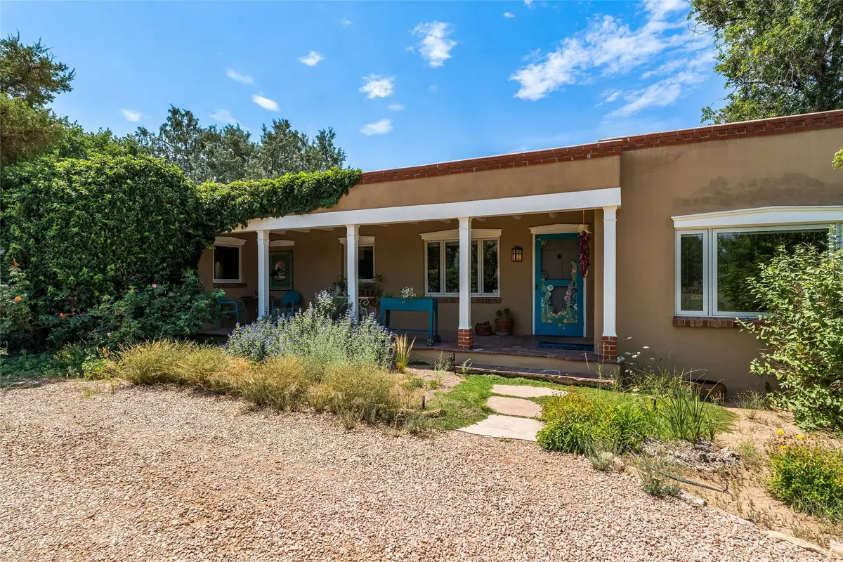 2350 Santa Barbara, Santa Fe, NM 87505 - #1