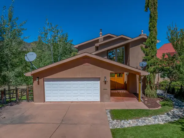 4244 Ridgeway Drive, Los Alamos, NM 87544