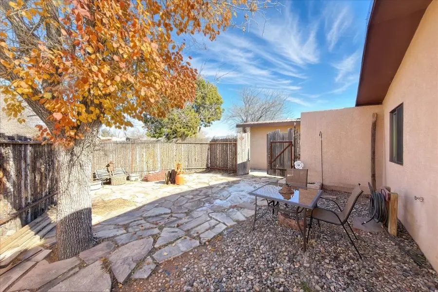 3312 Avenida Del Oro, Santa Fe, NM 87507 - #2