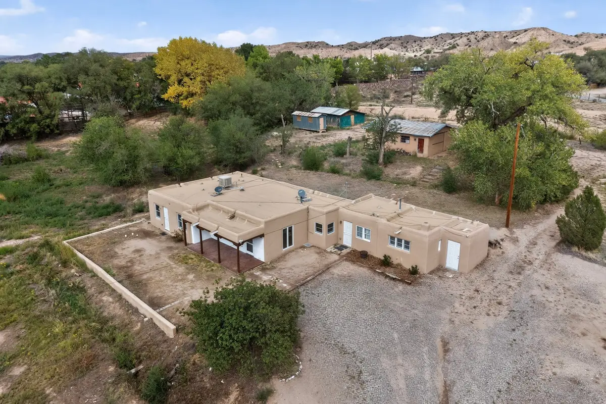 204 El Llano, Espanola, NM 87532 - #1
