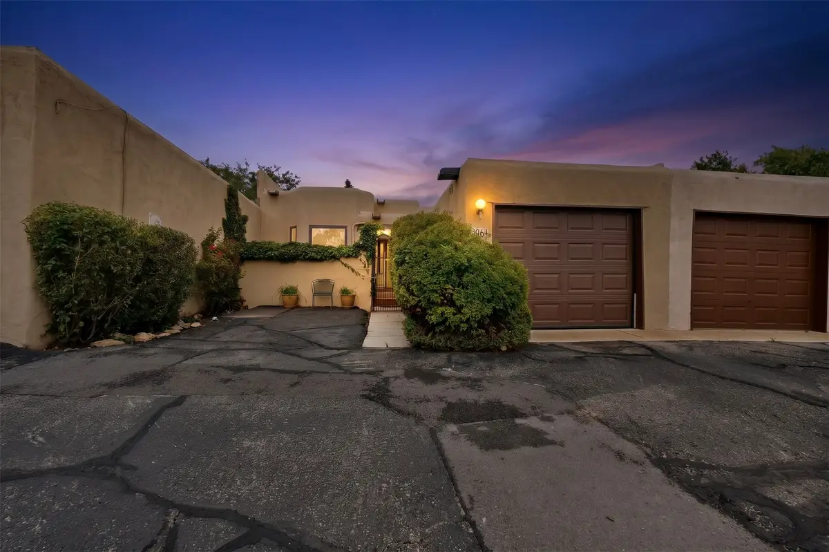 2961 Plaza Blanca, Santa Fe, NM 87507 - #1