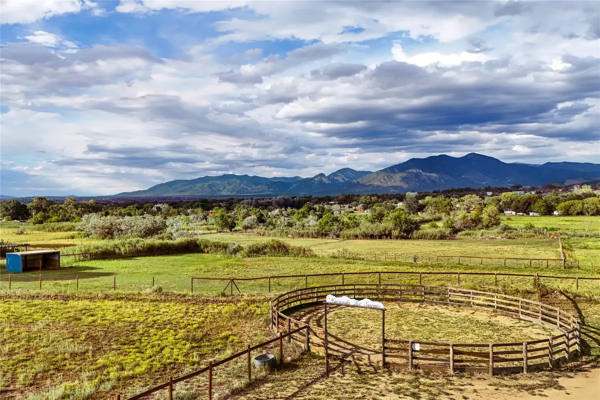 47 State Road 382, Ranchos De Taos, NM 87557 - #1