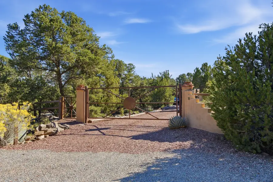 65 Puye Road, Santa Fe, NM 87505 - #2