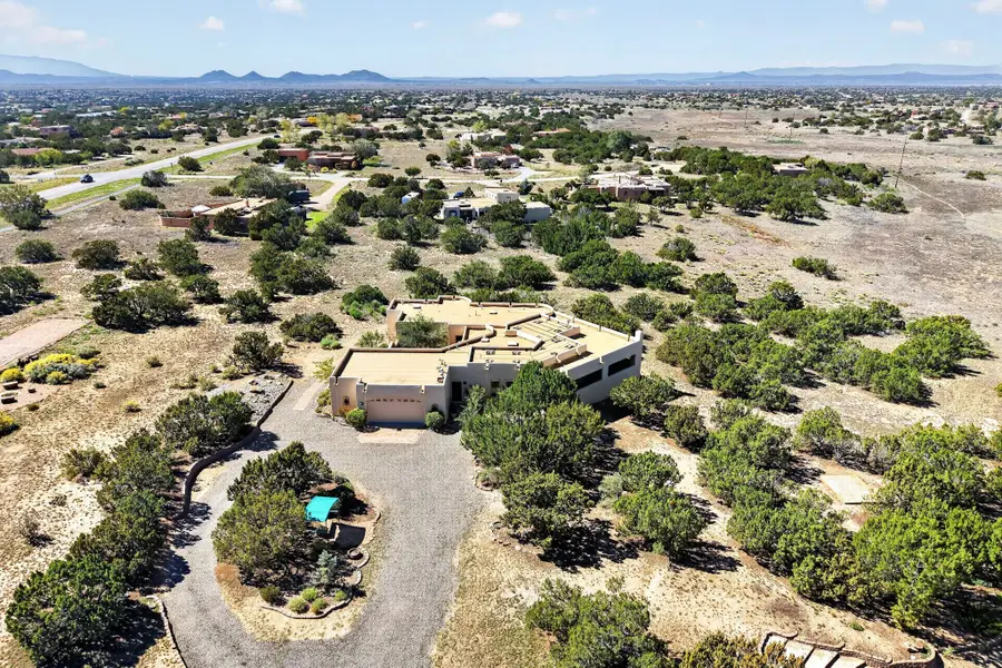 18 Dovela Road, Santa Fe, NM 87508 - #2