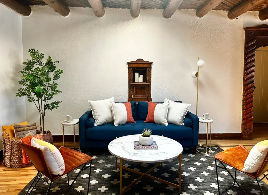 1626 Paseo De Peralta, Santa Fe, NM 87501 - #3