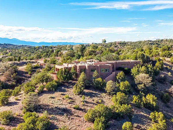 142 Barranca Road, Santa Fe, NM 87501