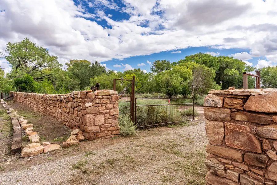 12 Via La Puente, Galisteo, NM 87540 - #2