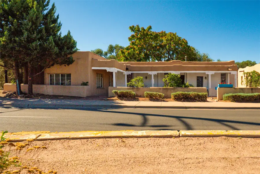 1127 Paseo De Peralta, Santa Fe, NM 87501 - #2