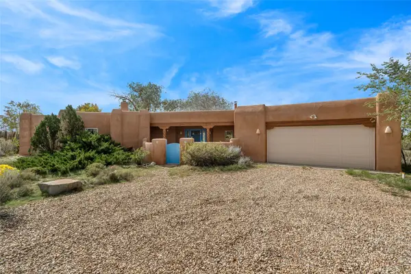48 Monte Alto Road, Santa Fe, NM 87508