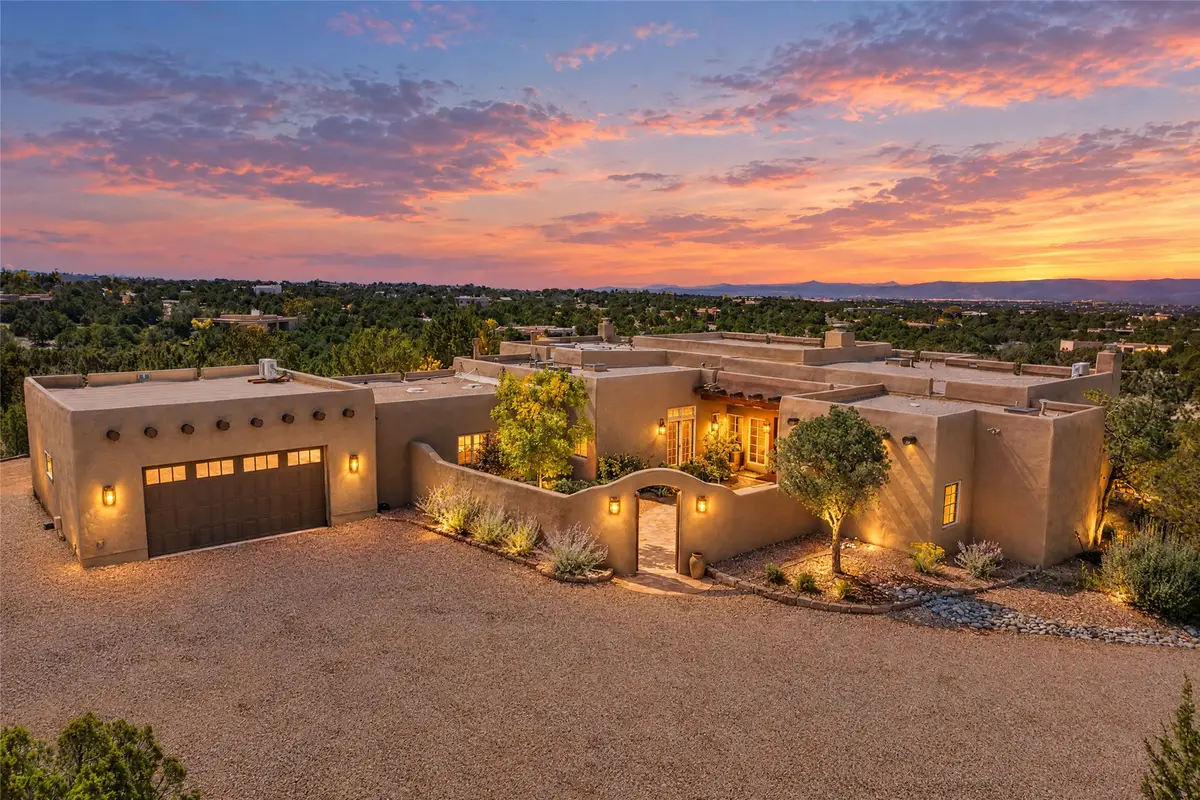 16 B Camino Calabasas, Santa Fe, NM 87506 - #1
