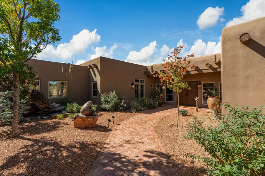 16 B Camino Calabasas, Santa Fe, NM 87506 - #3