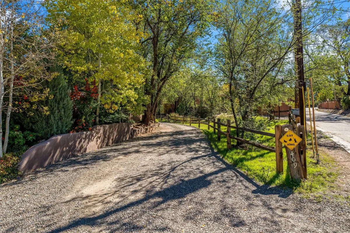 411 Camino Don Miguel, Santa Fe, NM 87505 - #1