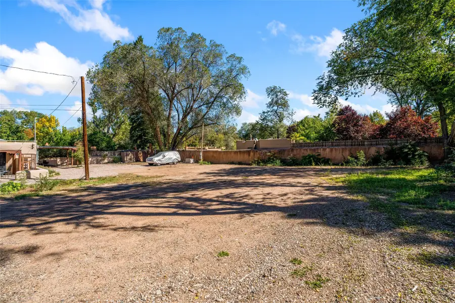 411 Camino Don Miguel, Santa Fe, NM 87505 - #3