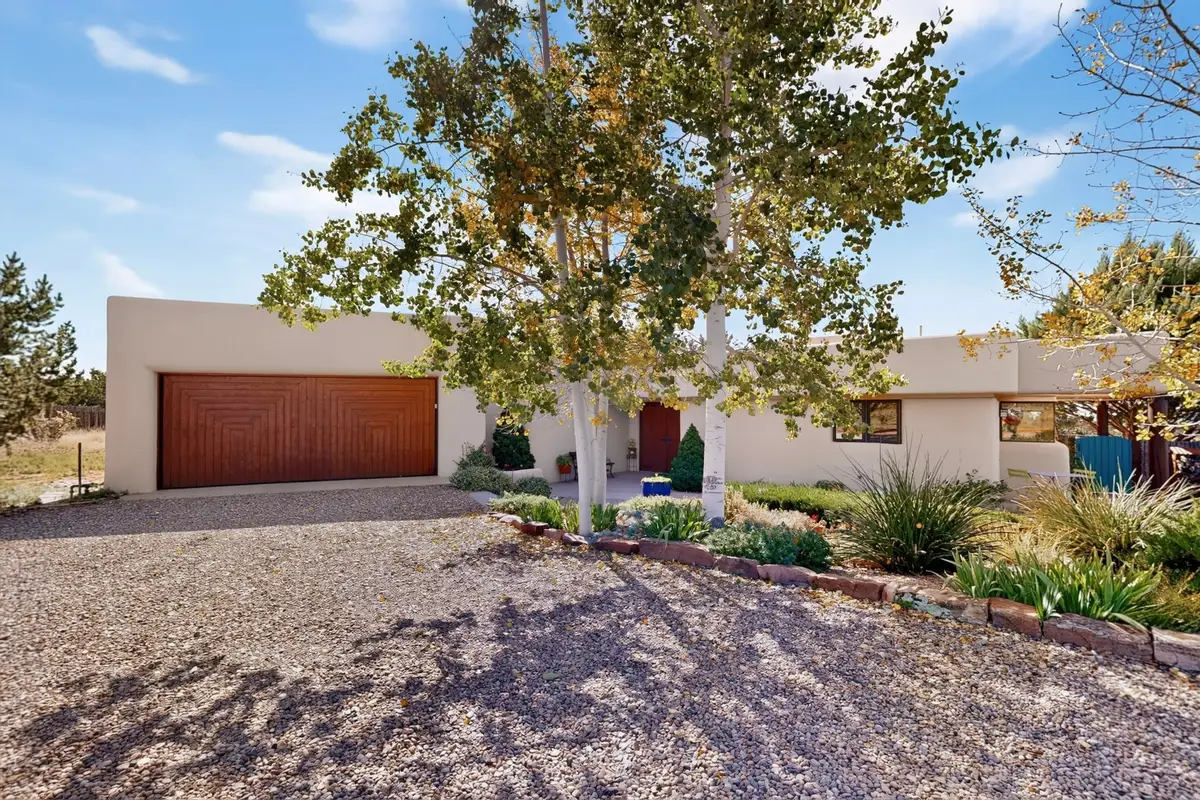 3 Laguna Lane, Santa Fe, NM 87508 - #1