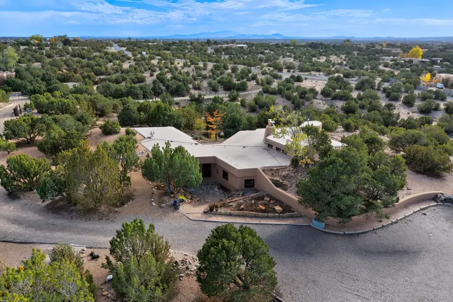 82B Calle Sinsonte, Santa Fe, NM 87507 - #2
