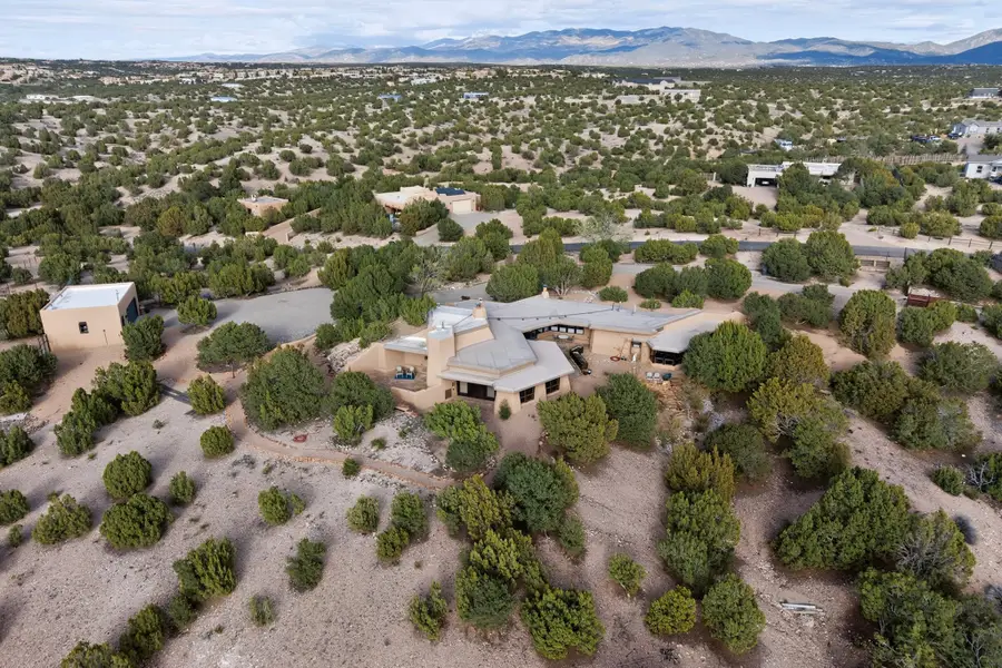 82B Calle Sinsonte, Santa Fe, NM 87507 - #3