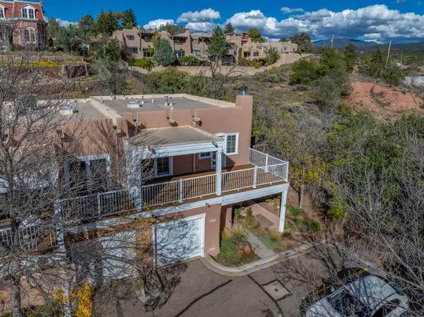 211 Rosario Boulevard #9, Santa Fe, NM 87501